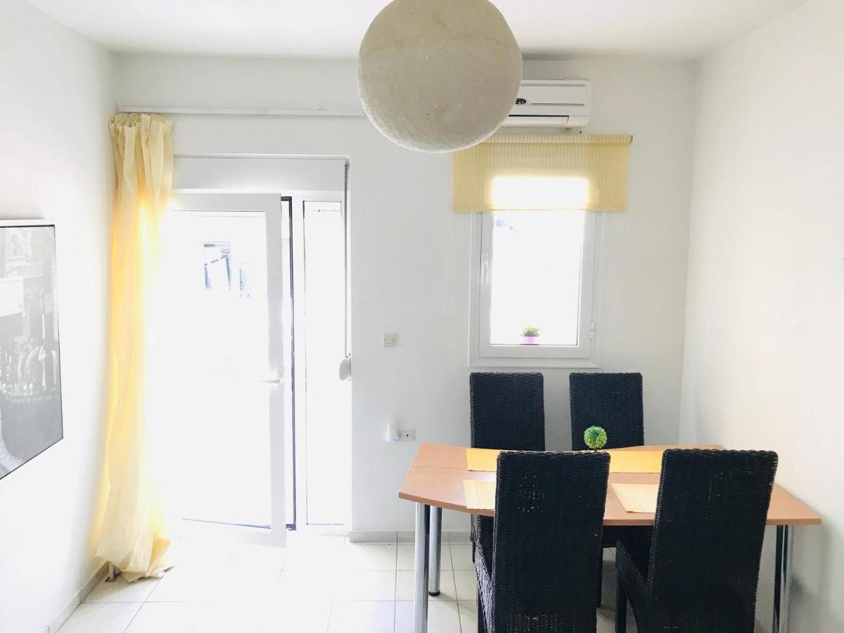 Korona Beach Apartments I Réthymnon Extérieur photo
